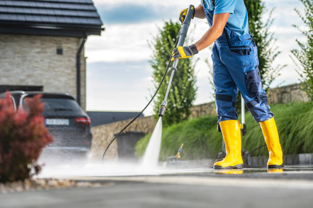 Best Building Exterior Washing  in Newport, VT